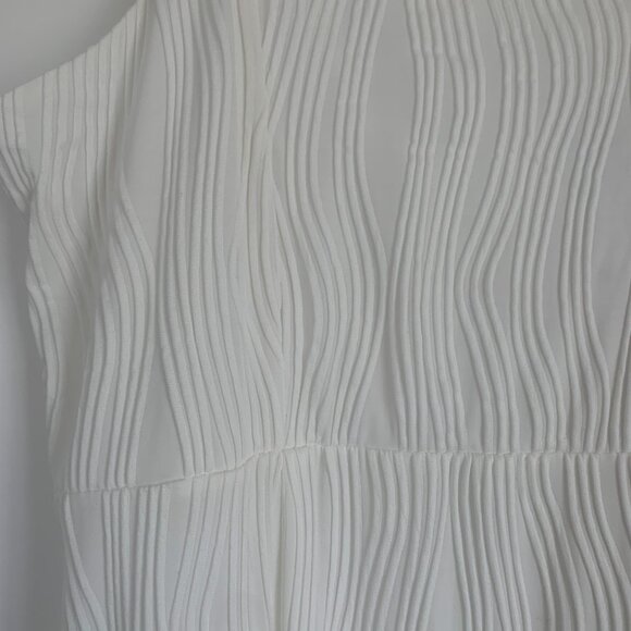 Rihoas Wave Textured Pearl Strap Midi Dress - Picture 5 of 9